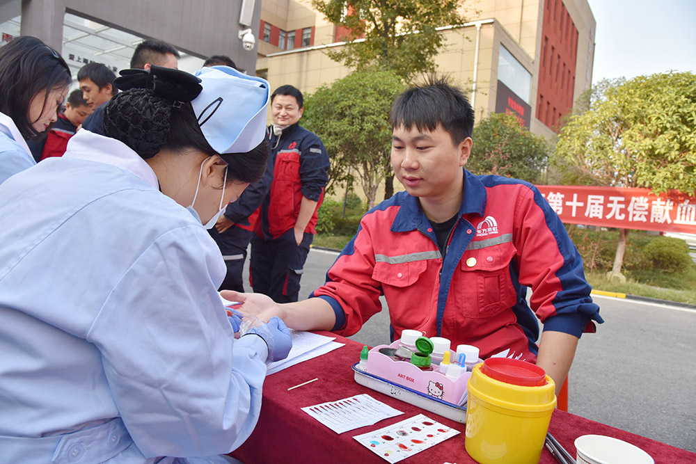 77���� �C ȫ����ȫ����̬�ȵ���������ֱ��ƽ̨