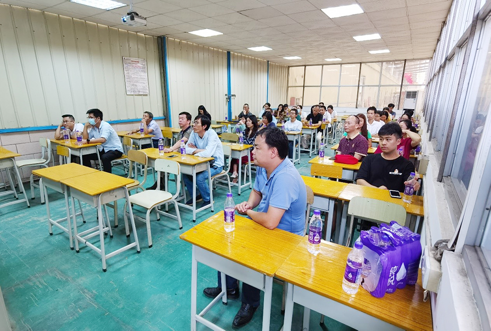 77���� �C ȫ����ȫ����̬�ȵ���������ֱ��ƽ̨