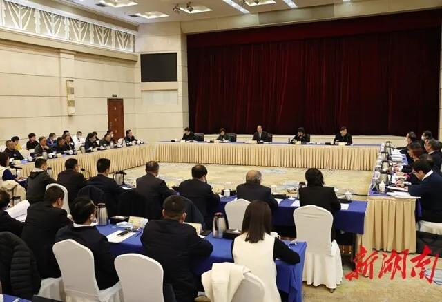 77���� �C ȫ����ȫ����̬�ȵ���������ֱ��ƽ̨