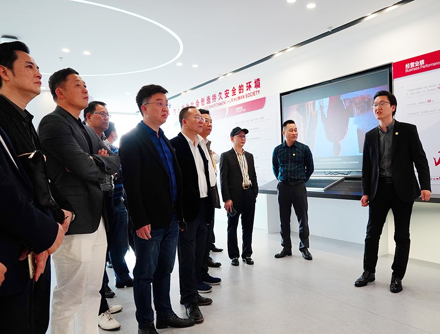 77���� �C ȫ����ȫ����̬�ȵ���������ֱ��ƽ̨