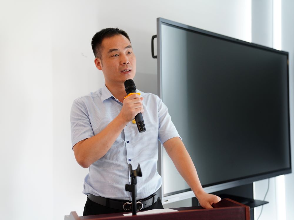 77���� �C ȫ����ȫ����̬�ȵ���������ֱ��ƽ̨