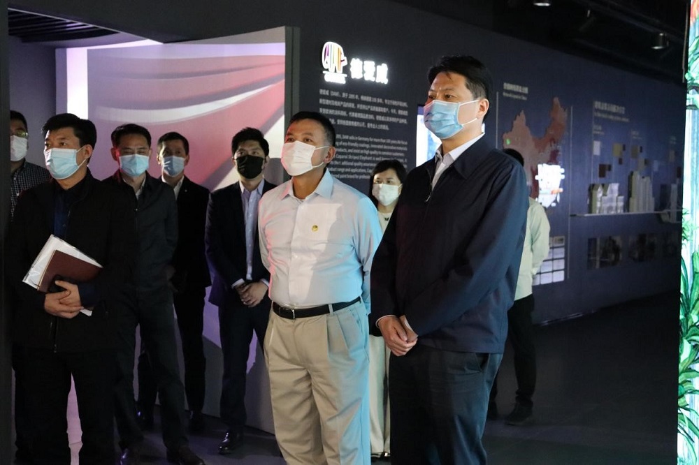 77���� �C ȫ����ȫ����̬�ȵ���������ֱ��ƽ̨