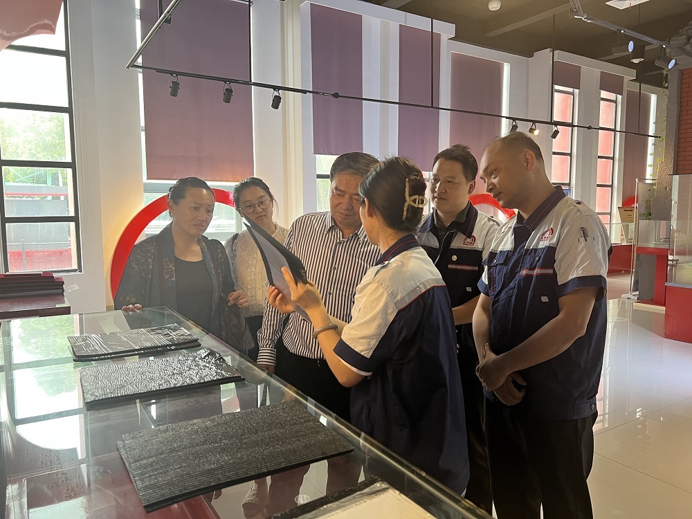 77���� �C ȫ����ȫ����̬�ȵ���������ֱ��ƽ̨