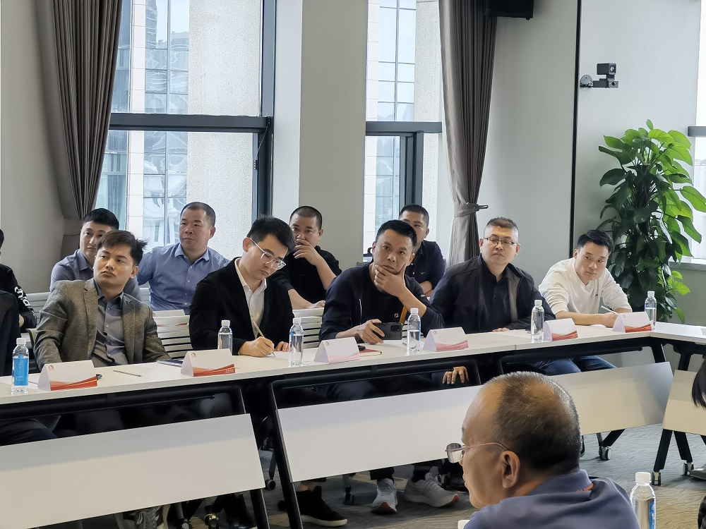 77���� �C ȫ����ȫ����̬�ȵ���������ֱ��ƽ̨