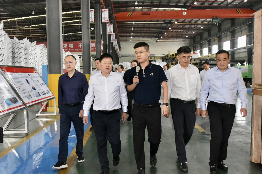 77���� �C ȫ����ȫ����̬�ȵ���������ֱ��ƽ̨